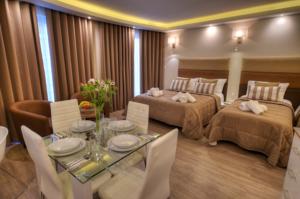 Onyx Suites & Apartments