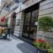 Damiani Apartments