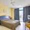 Primera Hotel