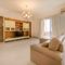 Coast Road Flat 4