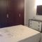 Ocean Drive Court Apartment