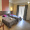 Carlton Hotel