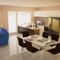 Villa Valley Heights
