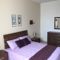 The Oaks Apartment