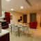 D Cliff Apartment