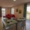 D Cliff Apartment