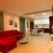 D Cliff Apartment